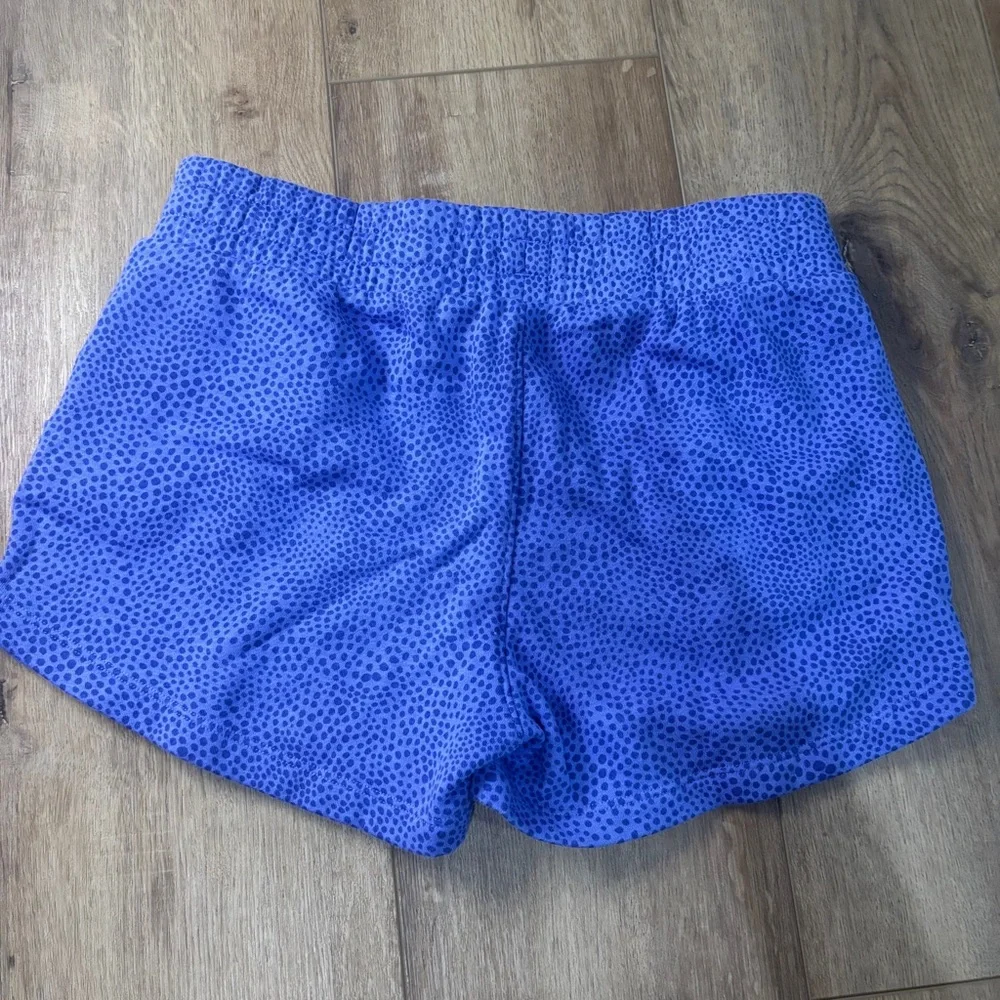 Under Armour Girls Lounge Blue dot Shorts - Picture 2 of 5